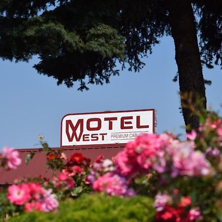 Motel West Bend Extérieur photo