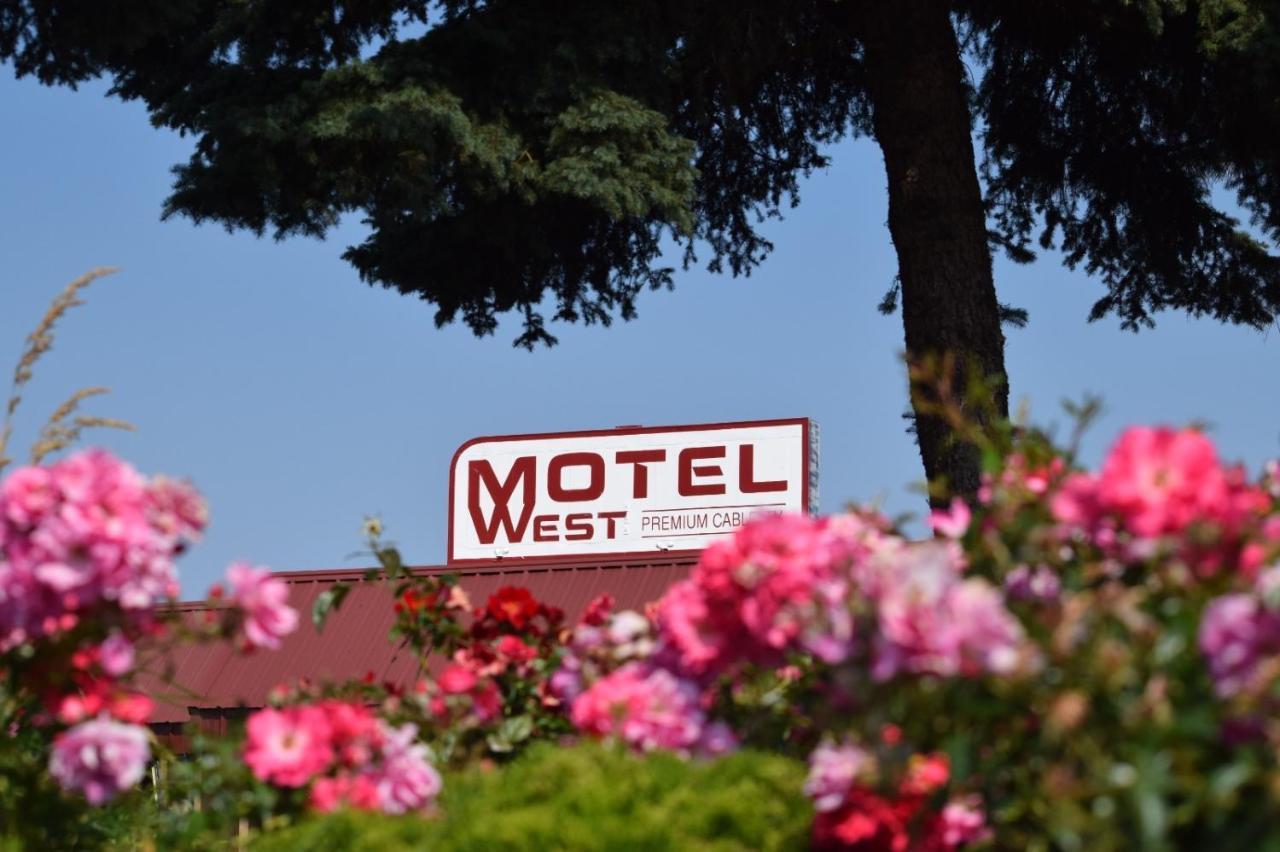 Motel West Bend Extérieur photo