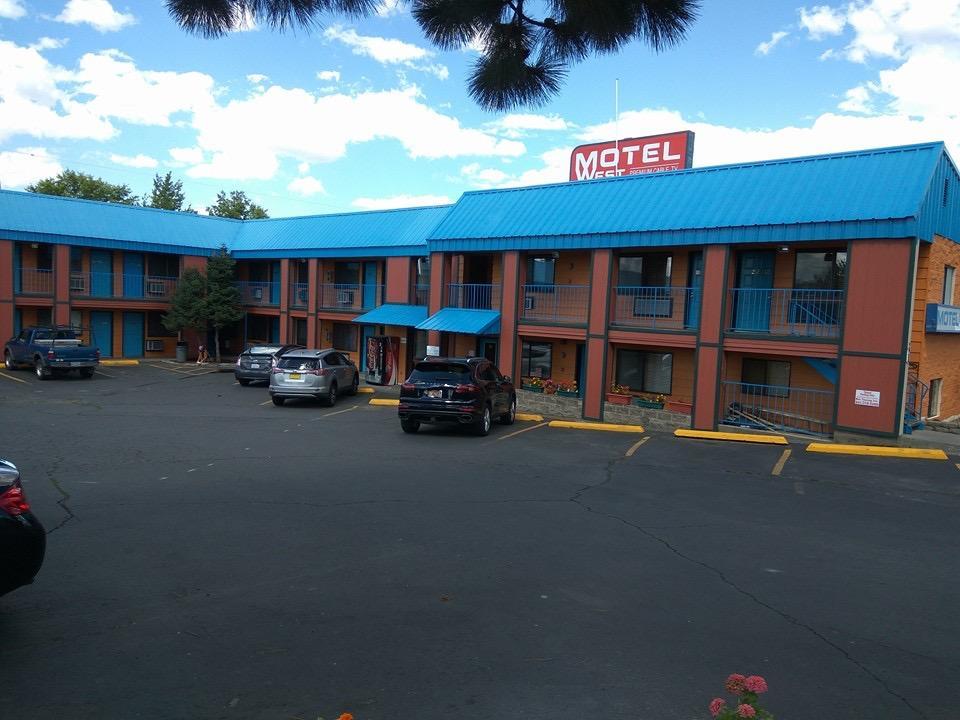 Motel West Bend Extérieur photo
