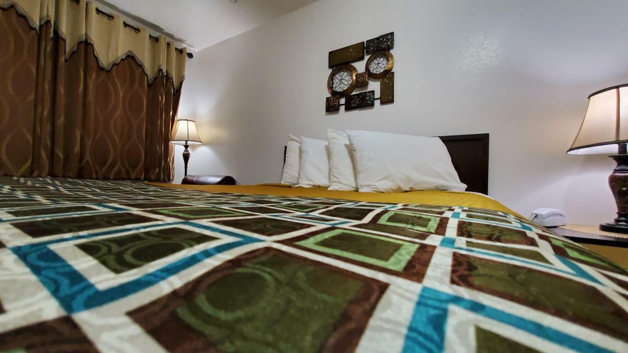 Motel West Bend Extérieur photo