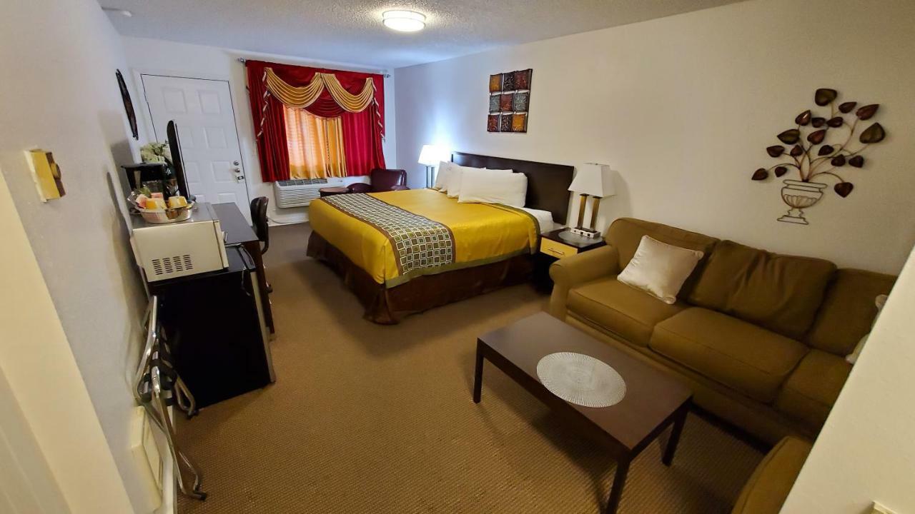 Motel West Bend Extérieur photo