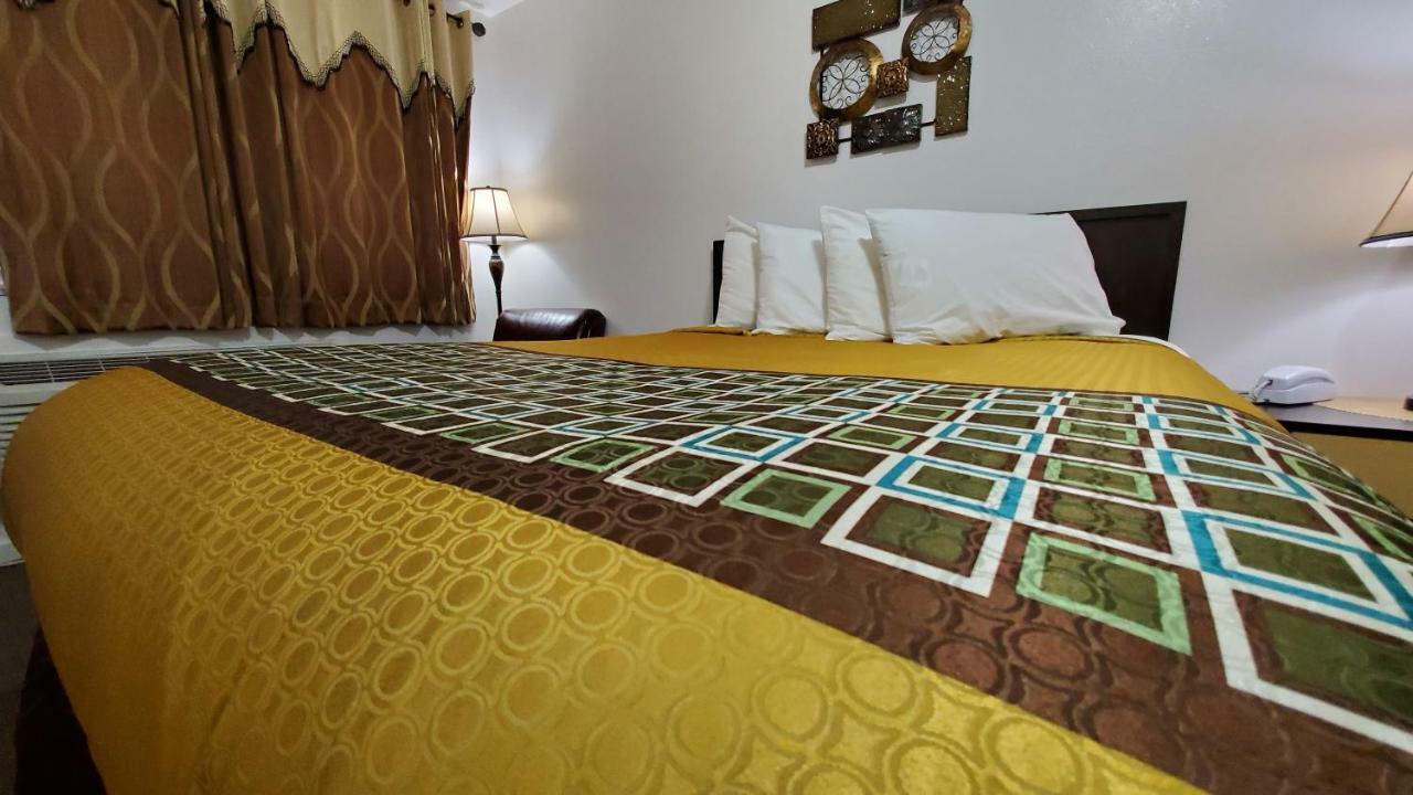 Motel West Bend Extérieur photo
