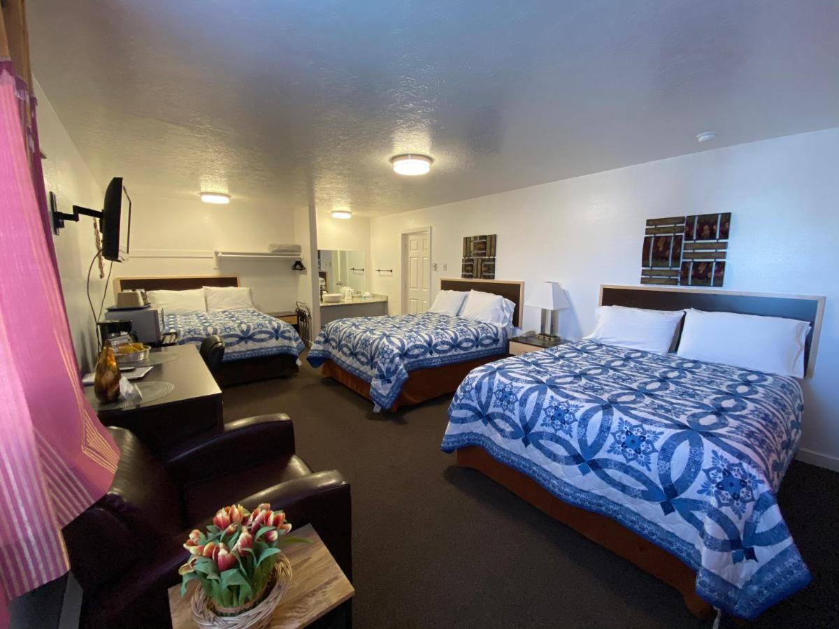 Motel West Bend Extérieur photo