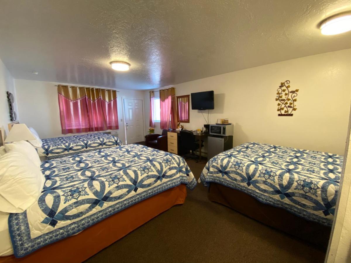 Motel West Bend Extérieur photo